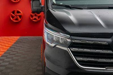 Renault Trafic Kombi L2H1 AT9