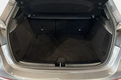 Mercedes Klasa A 200 Progressive 7G-DCT