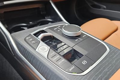 BMW Seria 3 Touring 320d xDrive M Sport