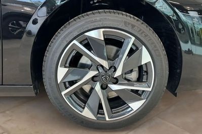 Peugeot 308 Allure 1.2 e-DCS6