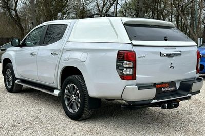 Mitsubishi L200 2.2 d DC Instyle Plus