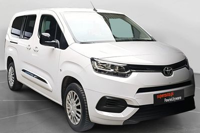 Toyota Proace City Verso Long L2H1 Business