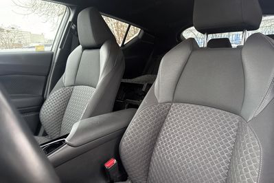 Toyota C-HR Style 1.8 Hybrid