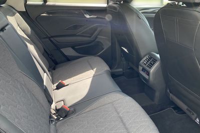 Volkswagen Tiguan eTSI Elegance DSG
