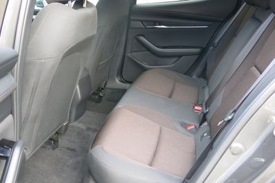 Mazda 3 2.0 mHEV  aut