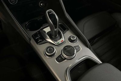 Alfa Romeo Giulia 2.2 D Turbo Veloce Q4