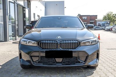 BMW Seria 3 330i xDrive M Sport