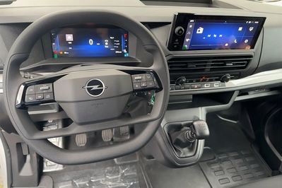 Opel Vivaro M Long L1H1