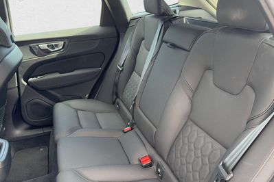 Volvo XC60 B5 B AWD Plus Bright aut