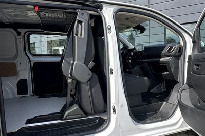 Opel Vivaro XL L2H1 Zabudowa Brygadowa Składana