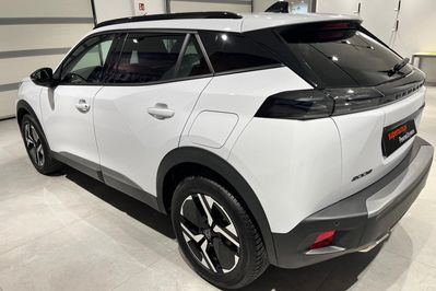 Peugeot 2008 1.2 PureTech Allure Pack S&S EAT8