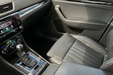 Skoda Superb TDI SCR 4X4 L&K DSG