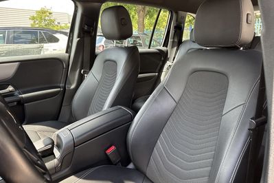 Mercedes GLB 200 7G-DCT