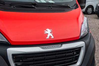 Peugeot Boxer L3 Zabudowa Brygadowa + Wywrotka