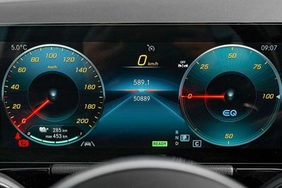 Mercedes EQA 250+ 70.5kWh AMG Line