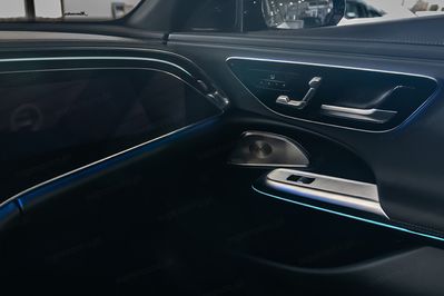 Mercedes E Klasa 220 d 4-Matic AMG