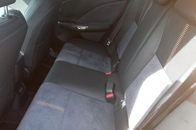 Lexus LBX Cool 1.5 Hybrid