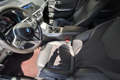 BMW Seria 3 Touring 320d xDrive M Sport