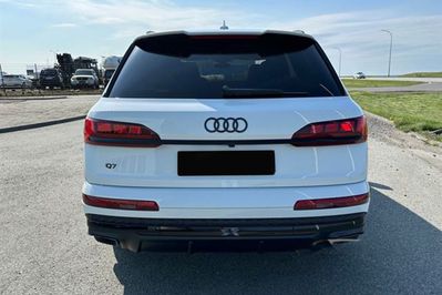 Audi Q7 50 TDI quattro S Line