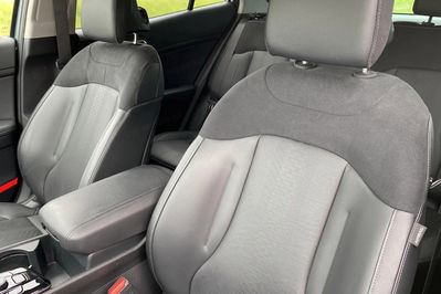 Kia Sportage 1.6 T-GDI HEV Business Line 2WD aut