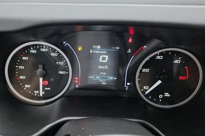 Iveco Daily 35C16 Kontener 8EP + Winda