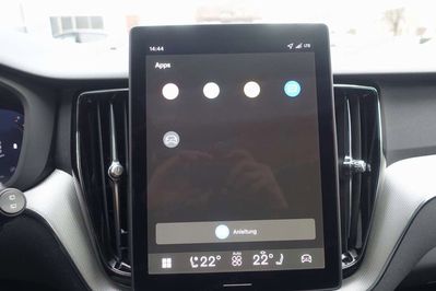 Volvo XC60 B5 AWD Ultra Black Edition