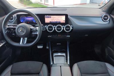 Mercedes EQA 250+ 70.5kWh AMG Line