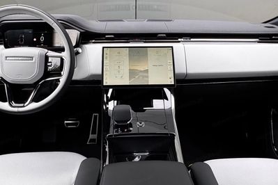 Land Rover Range Rover Sport D300 Dynamic SE