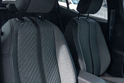 Peugeot 2008 Allure e-DCS 1.2 mHEV