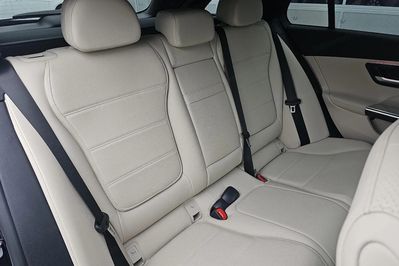 Mercedes Klasa C 300 e T Avantgarde