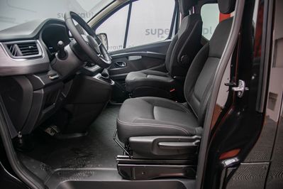 Renault Trafic SpaceClass L1H1 EDC