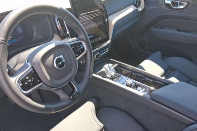 Volvo XC60 B5 B AWD Plus Bright aut