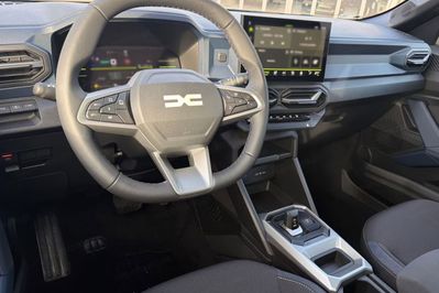 Dacia Bigster Expression 1.8 Full Hybrid