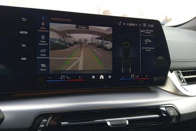 BMW Seria 2 220d mHEV aut