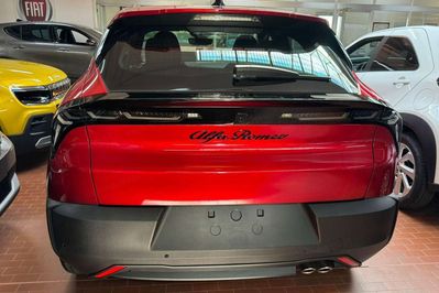 Alfa Romeo Junior 1.2 Ibrida