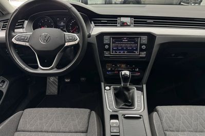 Volkswagen Passat 1.5 TSI Business EVO