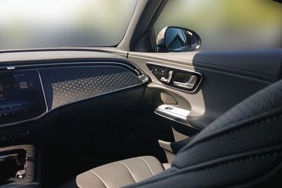 Mercedes E Klasa 200 4MATIC Avantgarde