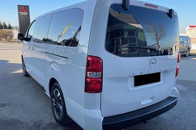 Opel Zafira Life Extra Long L2H1 Business AT8