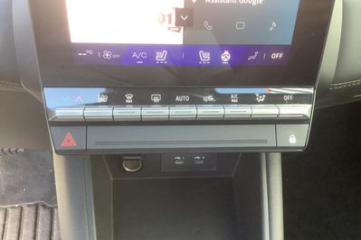 Renault Symbioz ICONIC 1.6 E-Tech Full Hybrid AT