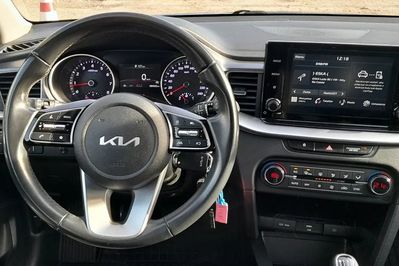 Kia Ceed 1.5 T-GDI M