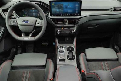 Ford Kuga ST-Line X 2.5 FHEV  eCVT