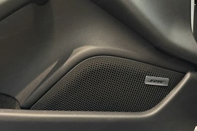 Porsche Taycan 4 Black Edition