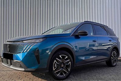 Peugeot 5008 Business 1.2 PureTech  e-DCS6  mHEV