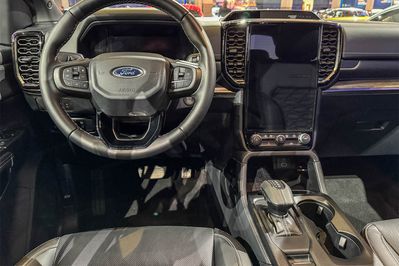 Ford Ranger Platinum PHEV A10 4x4