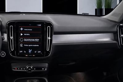 Volvo XC40 T3 Momentum Pro aut