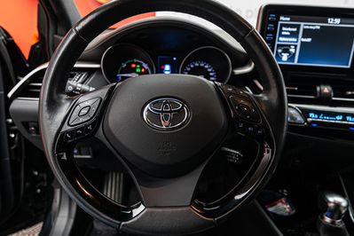 Toyota C-HR 2.0 Hybrid Executive