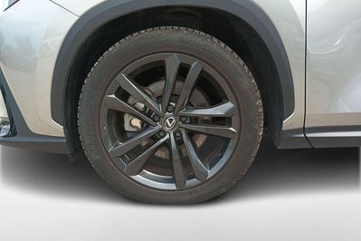 Lexus NX 450h+ Prestige AWD