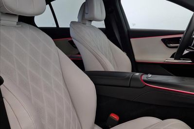 Mercedes Klasa E 220 d 4-Matic AMG