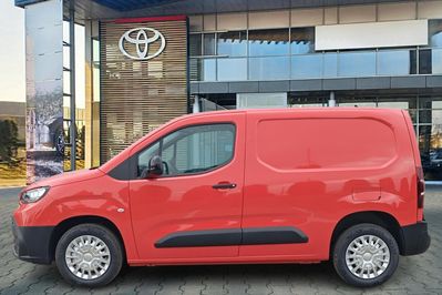 Toyota Proace City 1.5 D-4D Long 2,4t Active