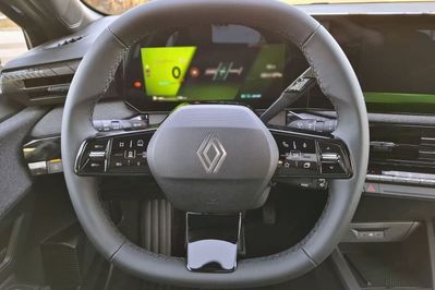 Renault Clio Evolution 1.8 E-TECH Full Hybrid
